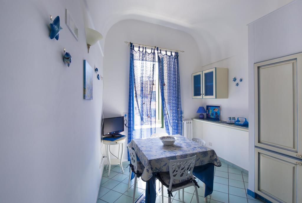 B&B Viacampo6 Atrani Habitación foto